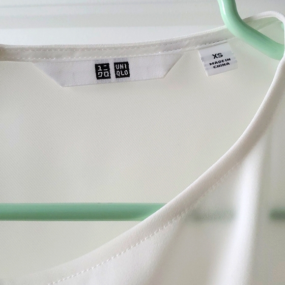 Uniqlo Women's Oversized White Blouse (XS) - Picture 3 of 4